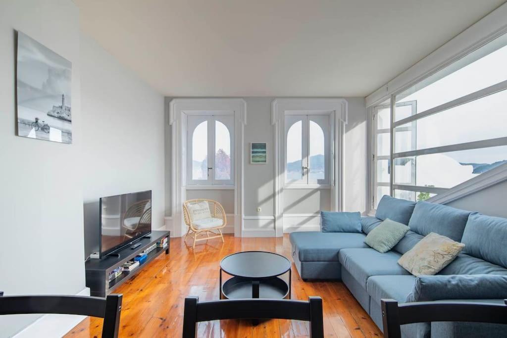 Centrico Atico Frente Al Mar Apartment Vigo Luaran gambar
